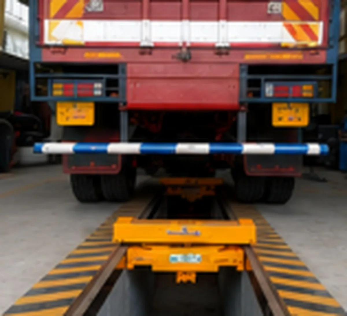 Heavy truck on a multi-axle wheel alignment platform